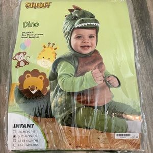 Infant/baby Dino costume. 6/12 M